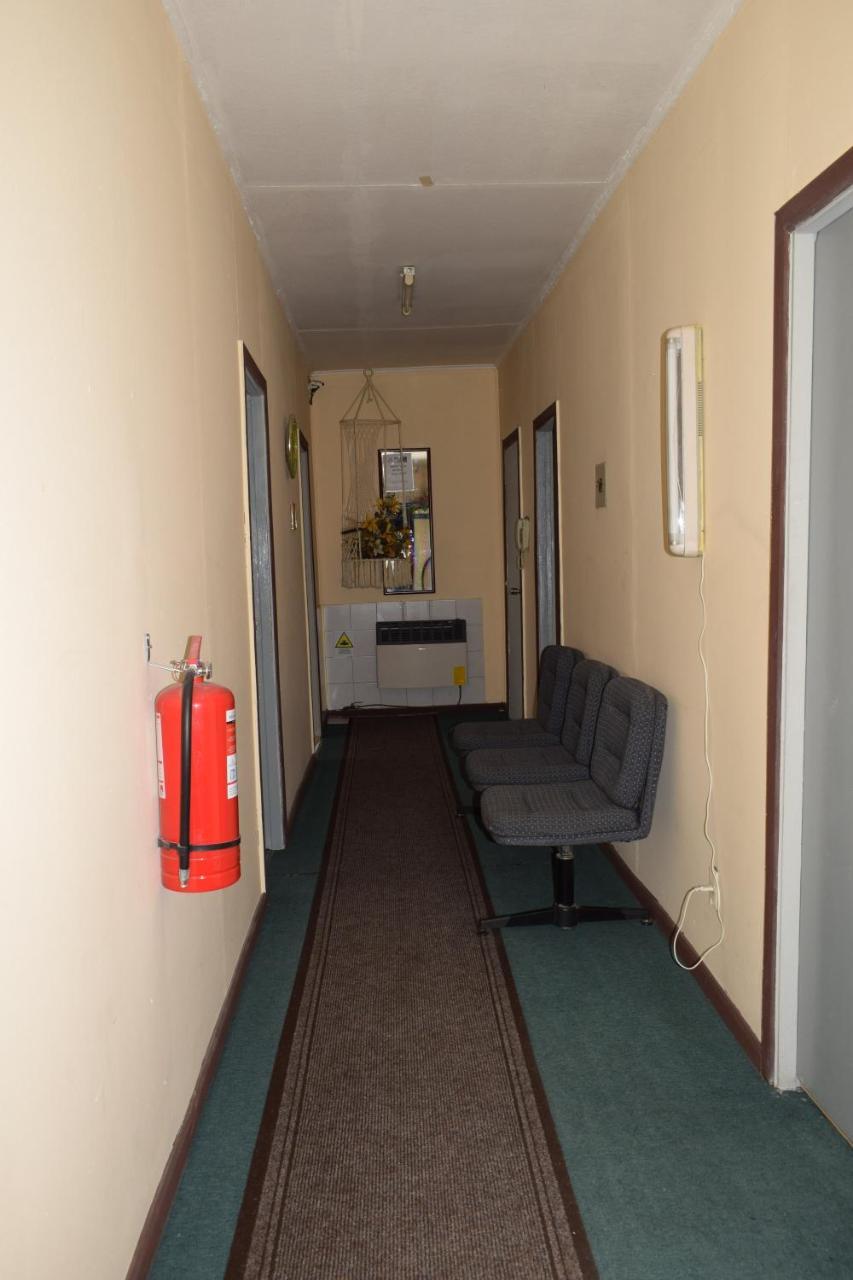 Hostal Torres Del Paine Punta Arenas Exterior photo